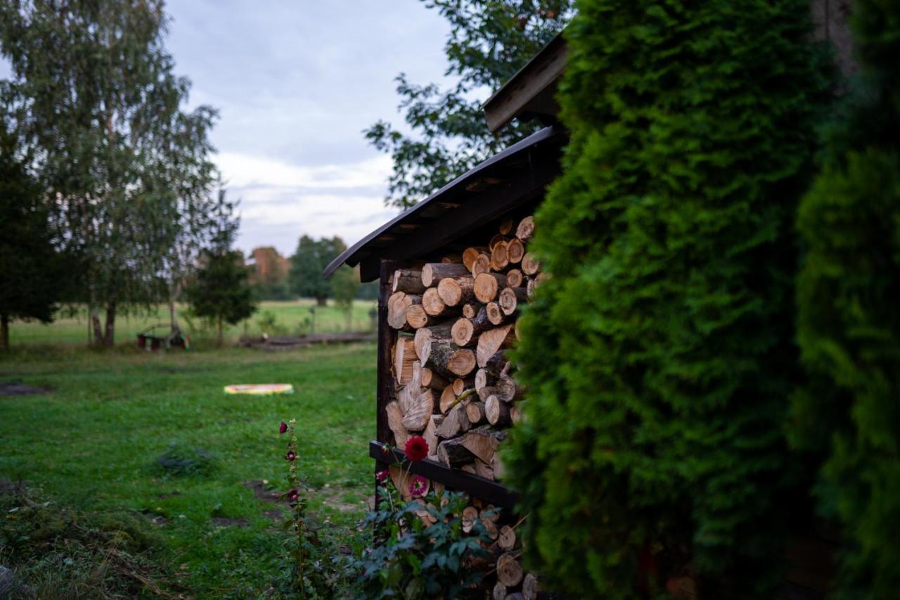 Bizon Vendégház Sadowne Kültér fotó